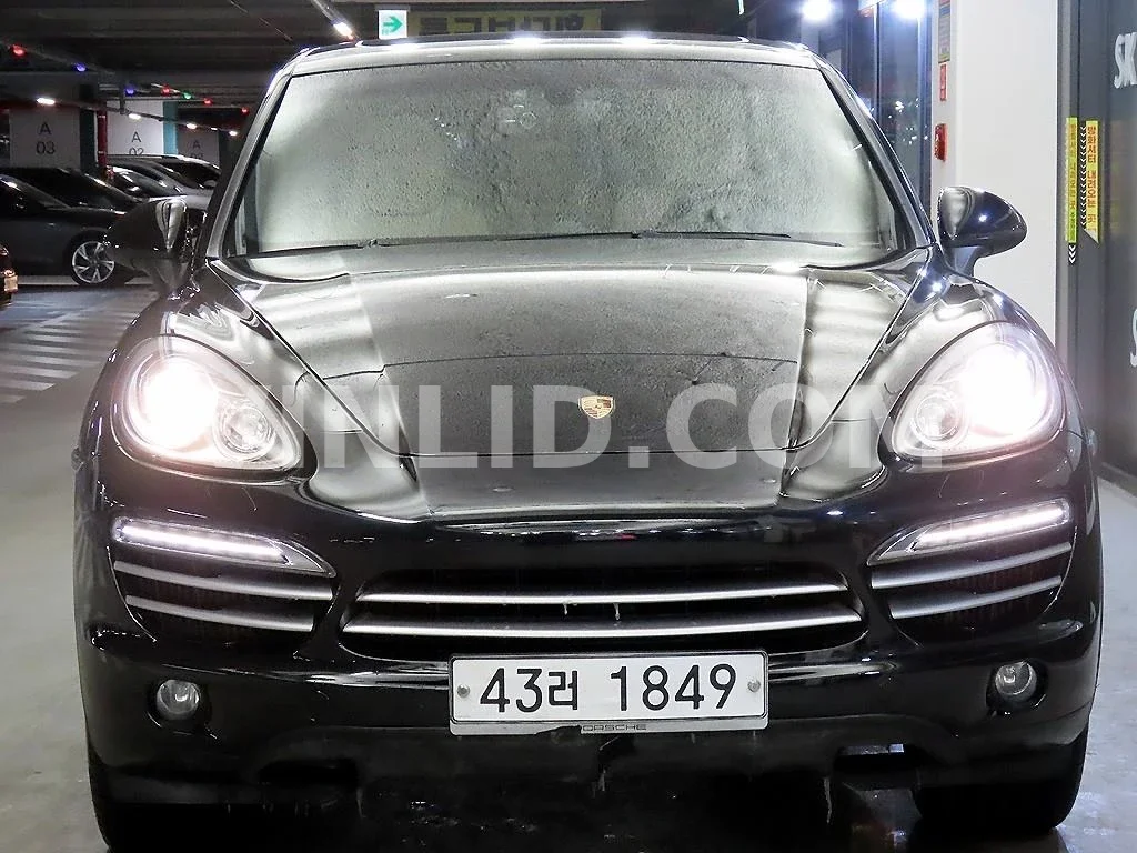 2014 Porsche New Cayenne - Photo 1