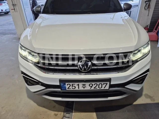 2023 Volkswagen Tiguan E - Photo 1