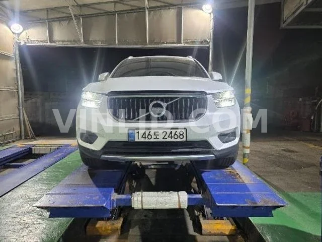 2022 Volvo XC 40 - Photo 1