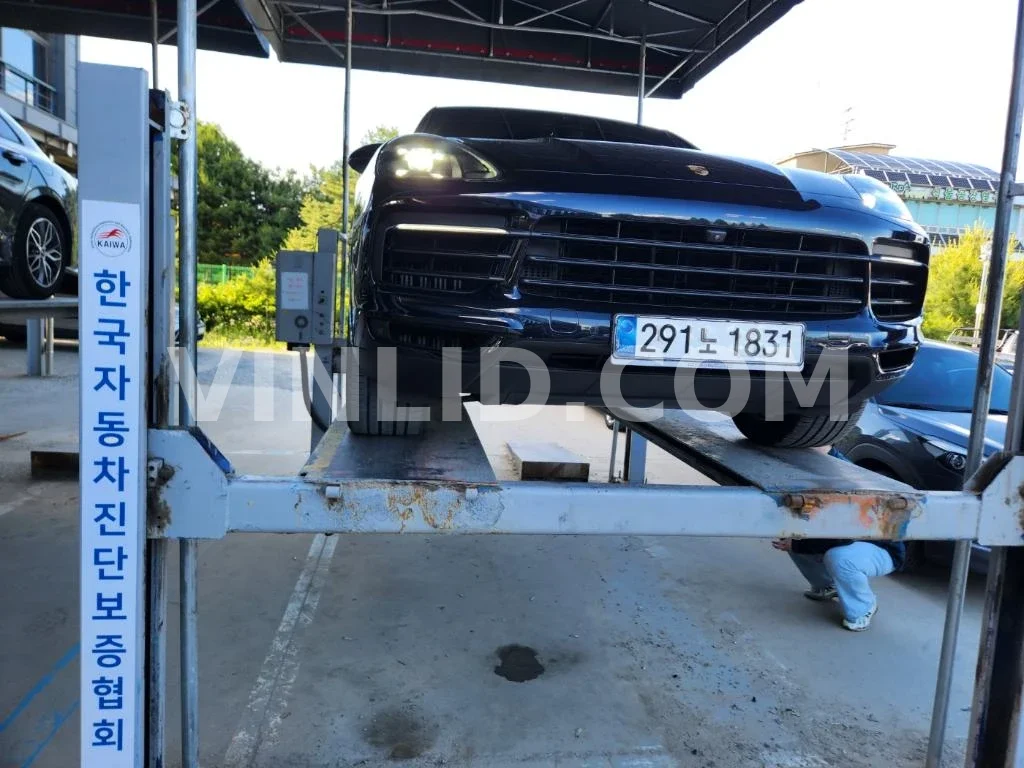 2020 Porsche Cayenne COUPE - Photo 1