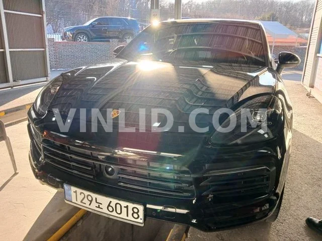 2023 Porsche Cayenne COUPE (5 Seater) - Photo 1