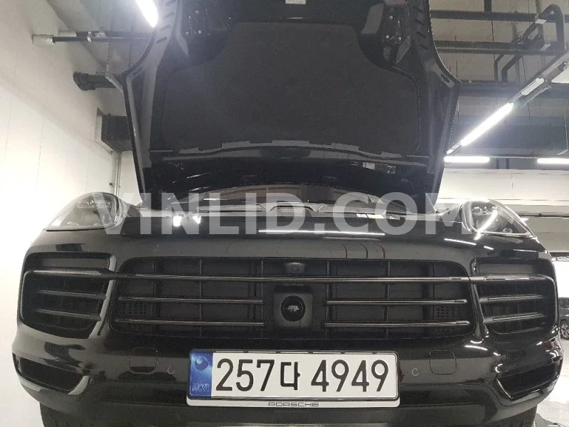 2023 Porsche Cayenne COUPE (5 Seater) - Photo 1