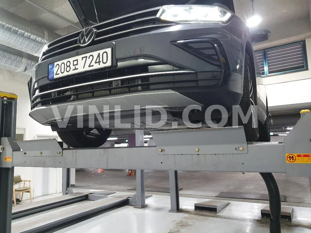 2023 Volkswagen Tiguan 2.0 TDI - Photo 1