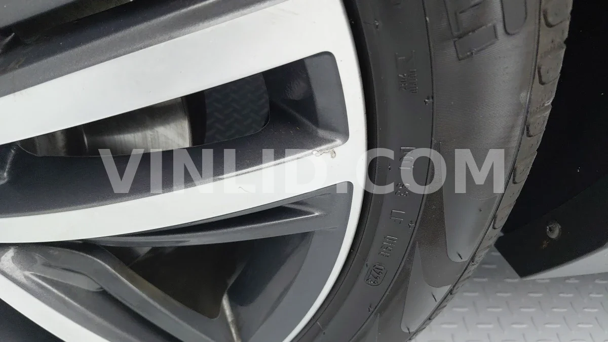 2024 Volkswagen Tiguan E - Photo 1