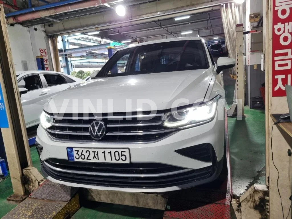 2023 Volkswagen Tiguan 2.0 TDI - Photo 1