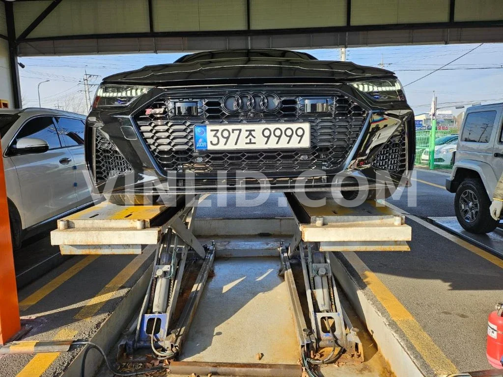 2021 Audi RS 7 - Photo 1