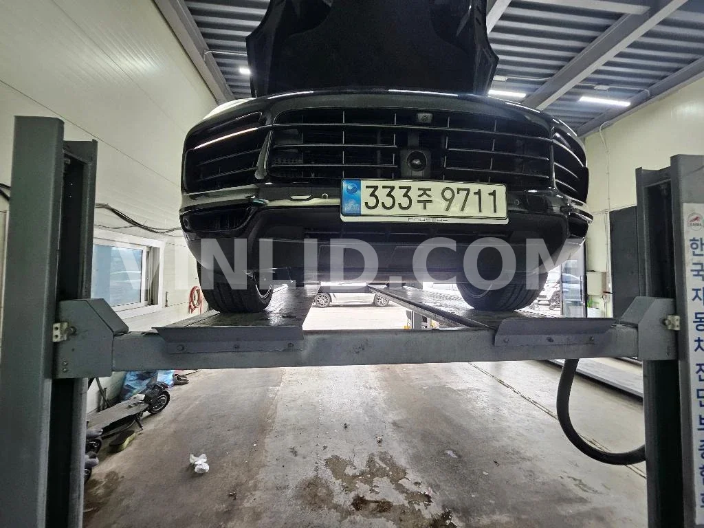 2022 Porsche Cayenne COUPE (5 Seater) - Photo 1