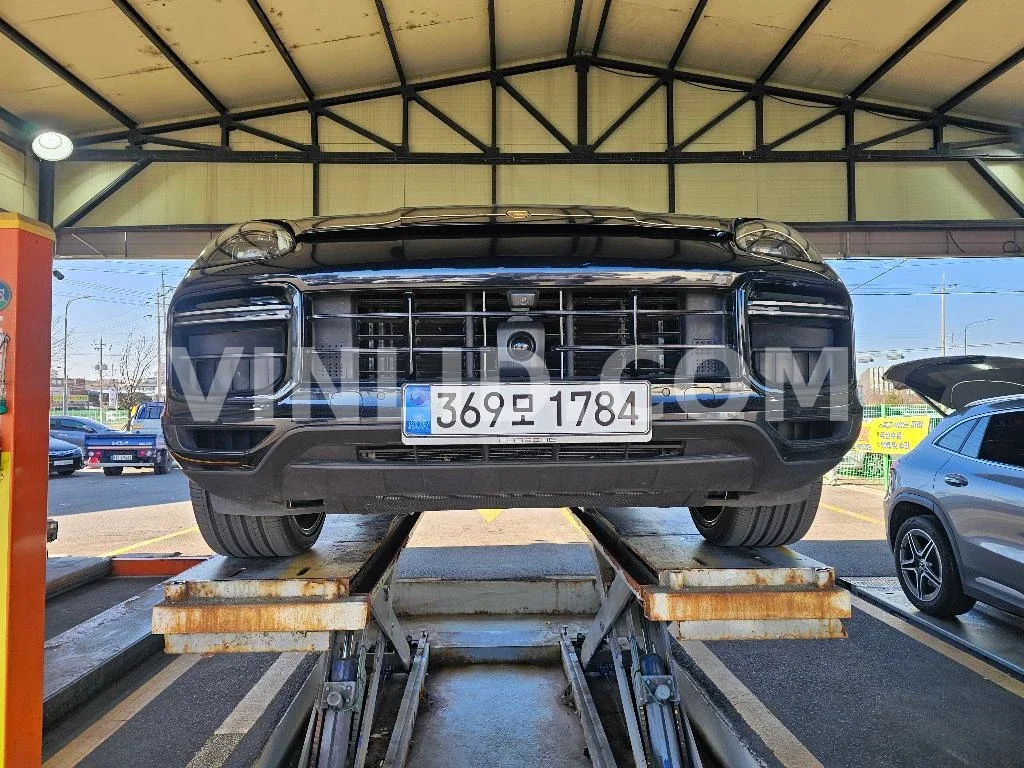 2020 Porsche Cayenne Turbo COUPE (5 Seater) - Photo 1