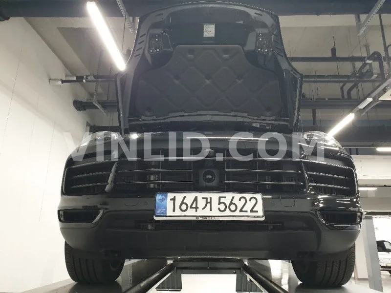 2023 Porsche Cayenne E-Hybrid COUPE (5 Seater) - Photo 1