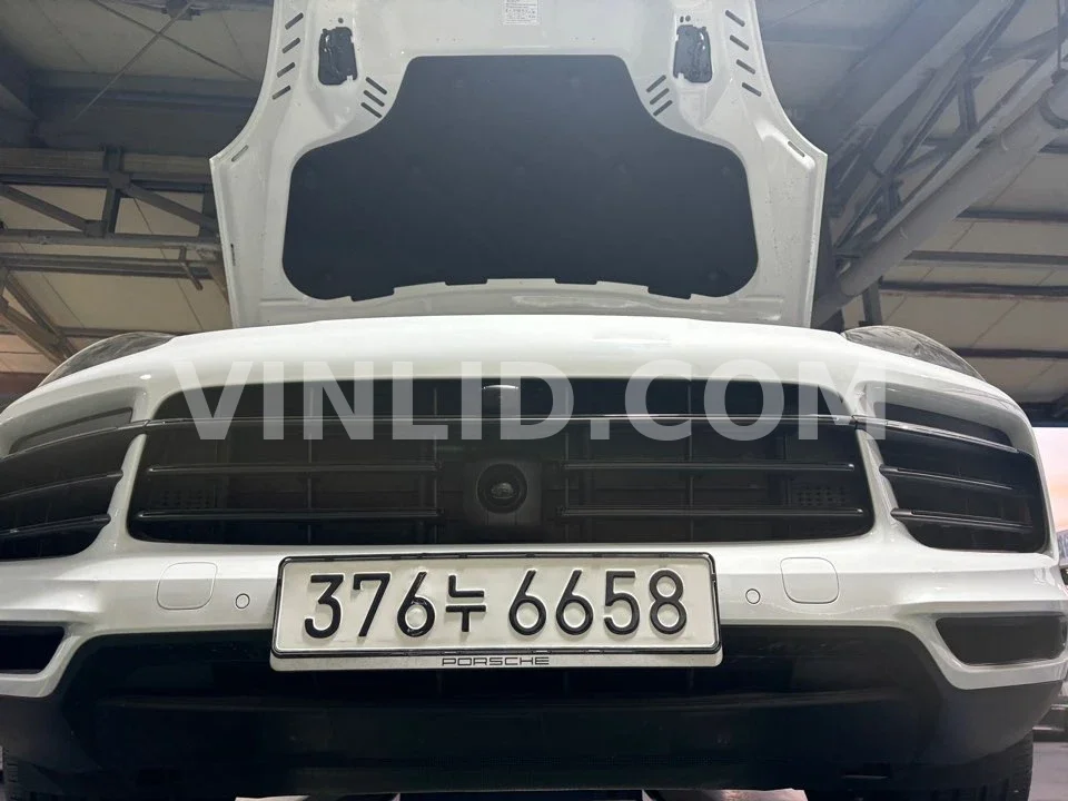 2021 Porsche Cayenne COUPE (5 Seater) - Photo 1