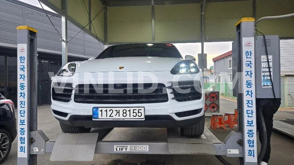 2020 Porsche Cayenne COUPE (5 Seater) - Photo 1