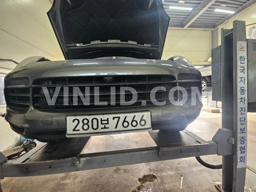 2020 Porsche Cayenne COUPE (5 Seater) - Photo 1