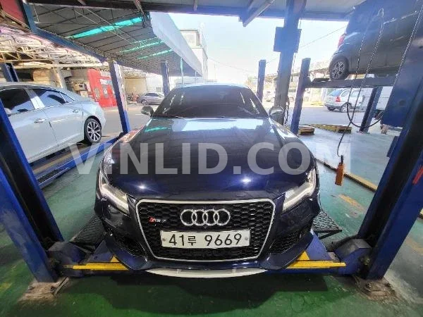 2014 Audi RS 7 4.0 TFSI quattro - Photo 1
