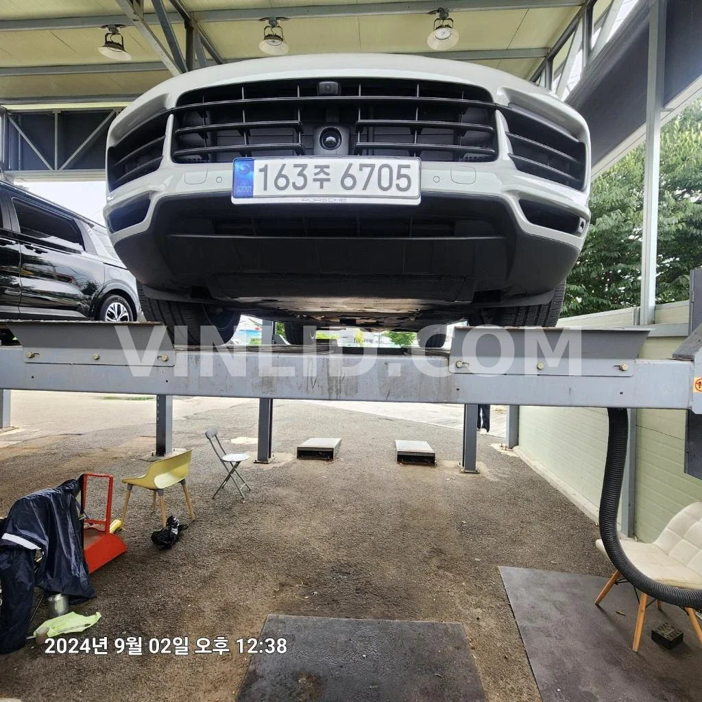 2023 Porsche Cayenne COUPE (5 Seater) - Photo 1