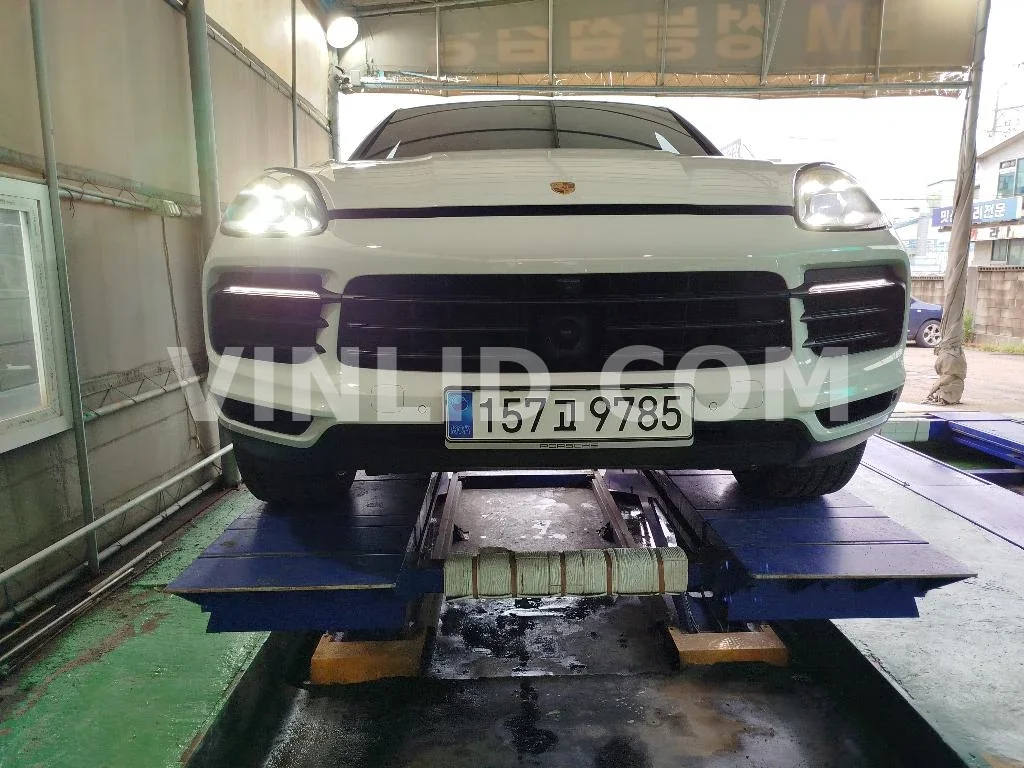 2020 Porsche Cayenne COUPE (5 Seater) - Photo 1