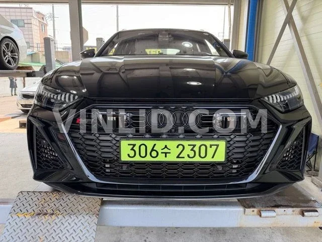 2024 Audi RS 6 - Photo 1