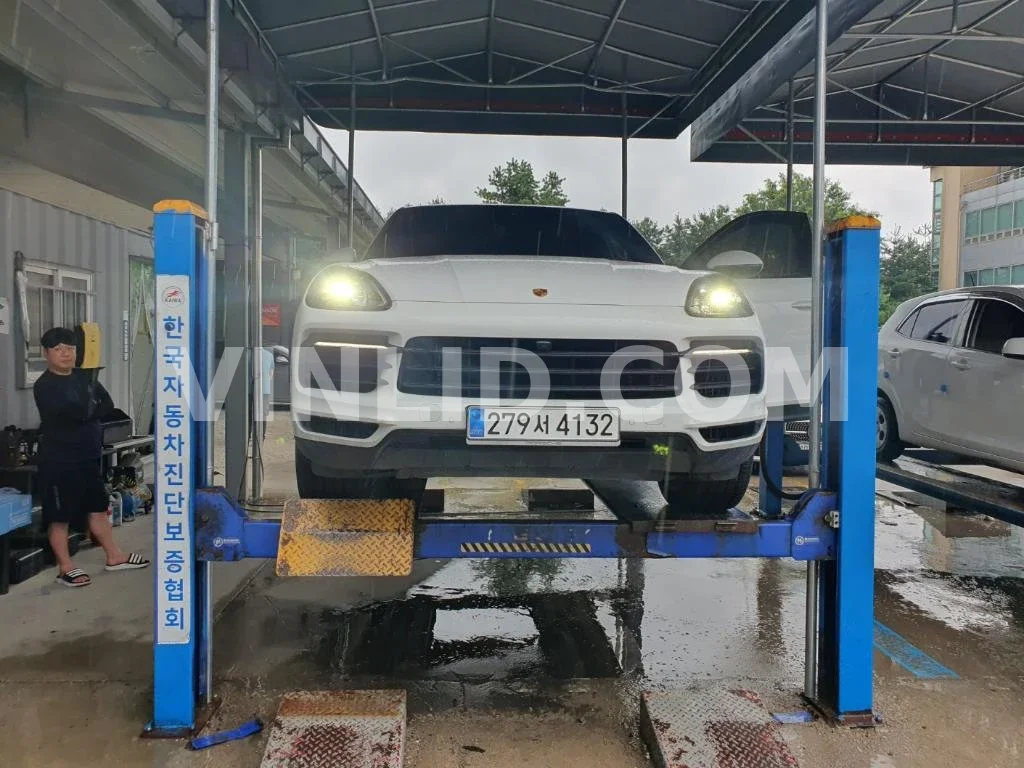 2021 Porsche Cayenne E-Hybrid COUPE - Photo 1