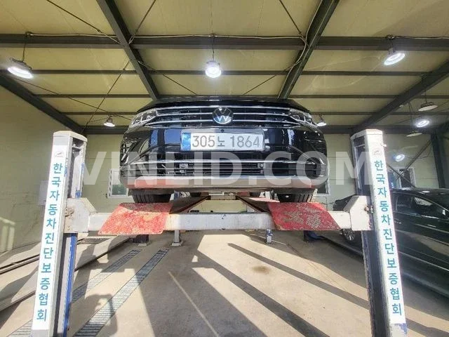 2023 Volkswagen Tiguan - Photo 1
