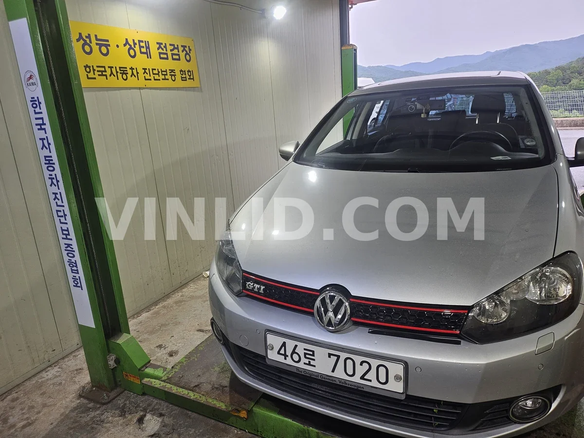 2011 Volkswagen Golf - Photo 1