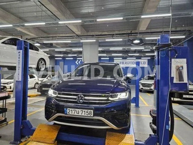 2022 Volkswagen Tiguan - Photo 1