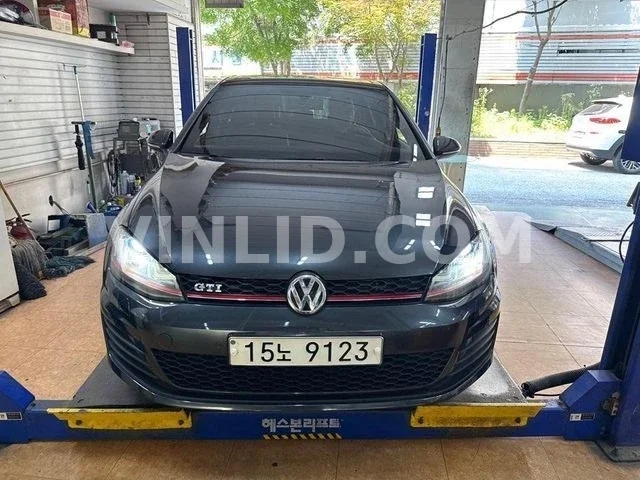 2014 Volkswagen Golf - Photo 1