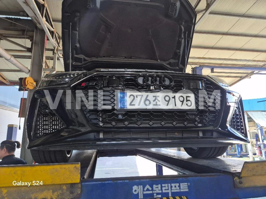 2021 Audi RS 7 - Photo 1