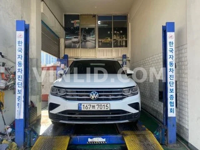 2023 Volkswagen Tiguan 2 - Photo 1