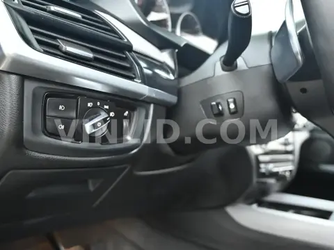 2016 BMW X5 M50d - Photo 17