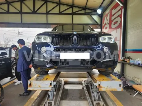 2016 BMW X5 M50d - Photo 2
